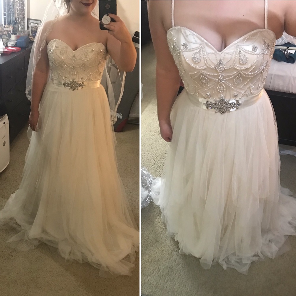 Alfred Angelo Wedding Dress w/ David’s Bridal Belt